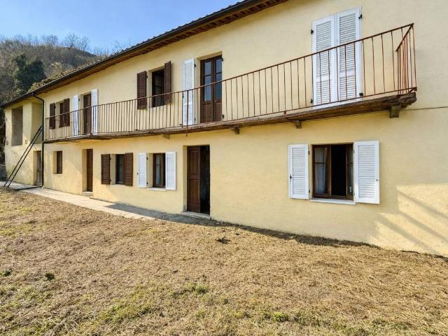 Rustico in vendita a Piemonte, Asti