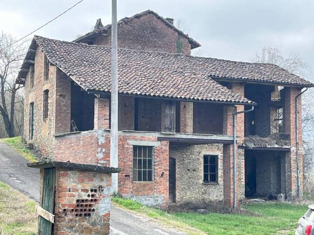 Rustico in vendita a Piemonte, Asti
