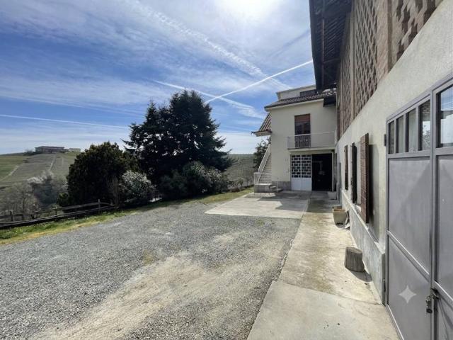 Rustico in vendita a Piemonte, Asti