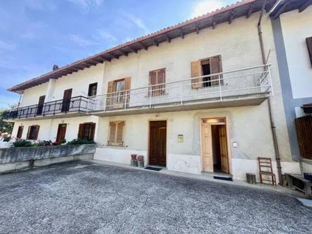 Rustico in vendita a Piemonte, Asti
