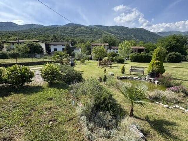 Rustico in vendita a Caneva, Friuli-Venezia Giulia