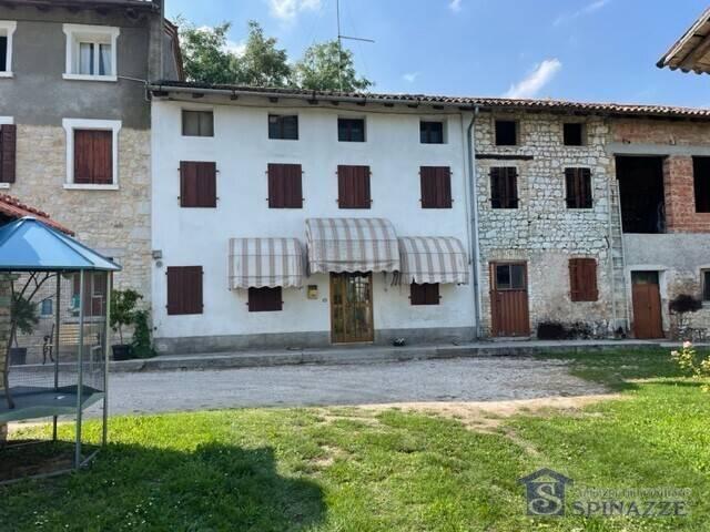 Rustico in vendita a Caneva, Friuli-Venezia Giulia