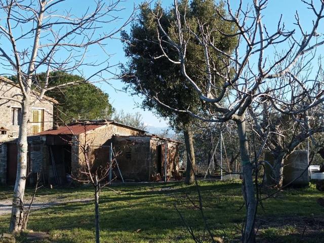 Rustico in vendita a I Cappuccini, Cannara