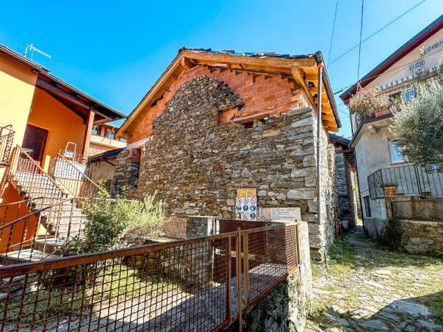 Rustico in vendita a Sant'Agata, Piemonte