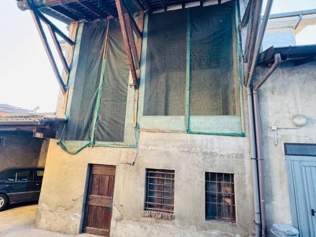 Rustico in vendita a Canonica D'adda, Lombardia
