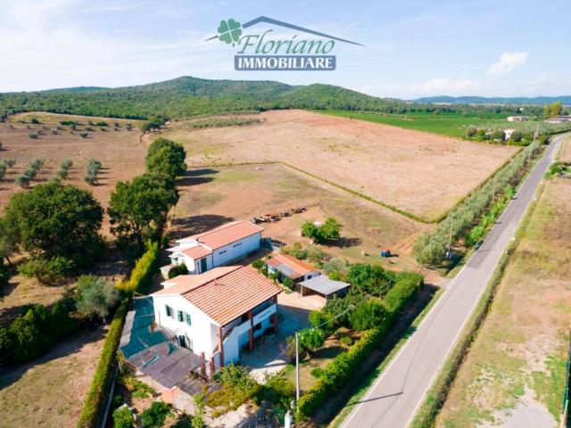 Rustico in vendita a Capalbio, Toscana