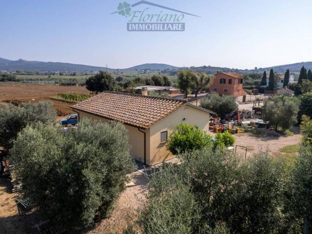 Rustico in vendita a Capalbio, Toscana