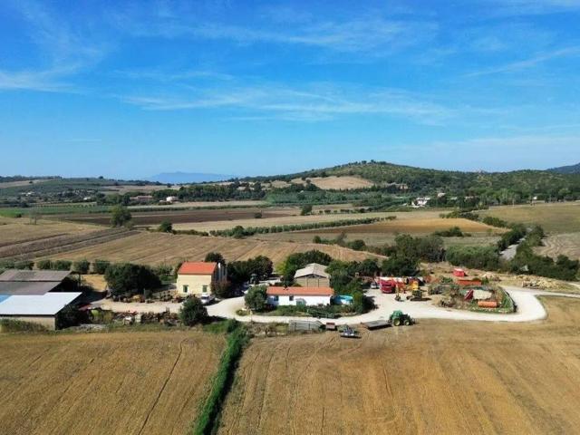 Rustico in vendita a Unione di Comuni Montani Colline del Fiora, Montalto Di Castro