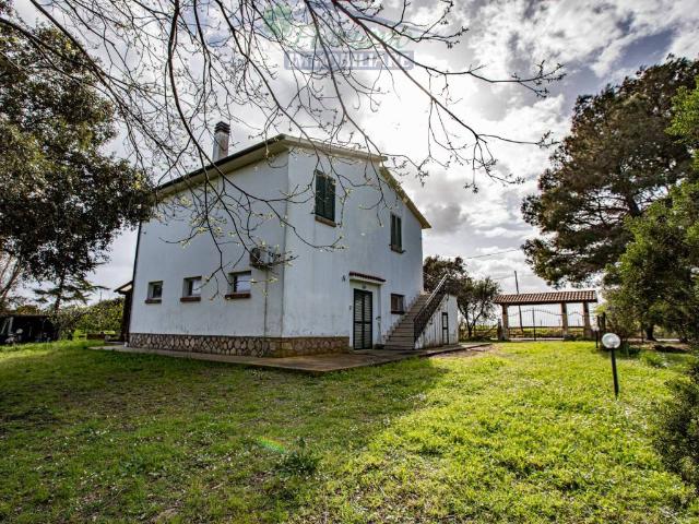 Rustico in vendita a centro B, Capalbio