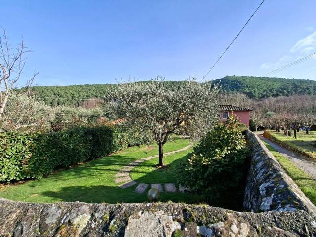 Rustico in vendita a San Giusto di Compito, Capannori