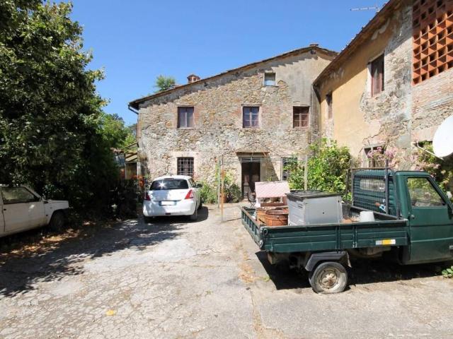 Rustico in vendita a Capannori, Toscana