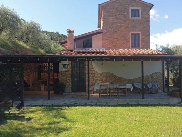 Rustico in vendita a San Ginese di Compito, Capannori