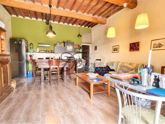 Rustico in vendita a Capannori, Toscana