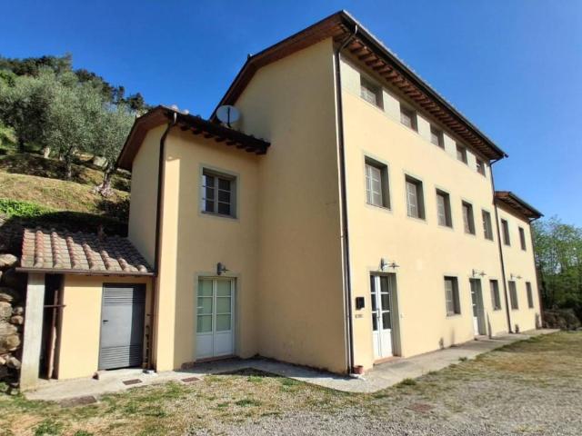 Rustico in vendita a Sant'Andrea di Compito, Capannori