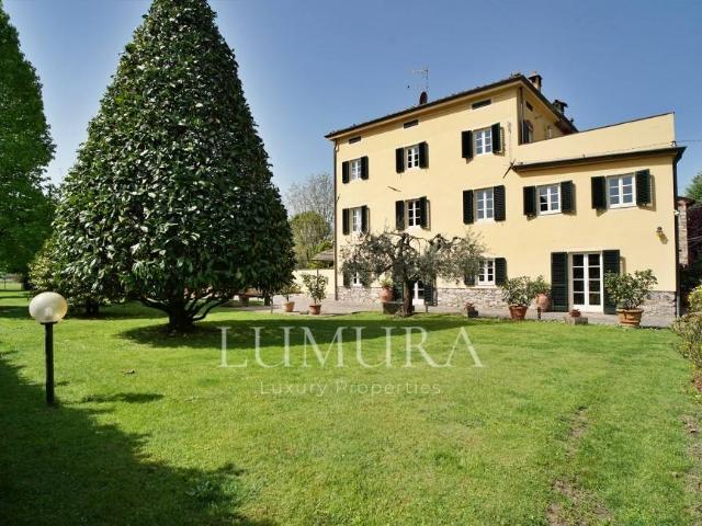 Rustico in vendita a Verciano, Capannori