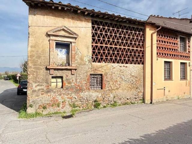 Rustico in vendita a Toringo, Capannori