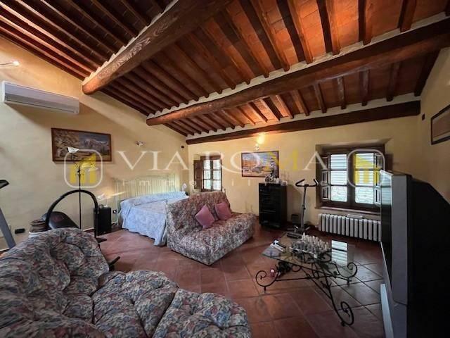 Rustico in vendita a Capannori, Toscana
