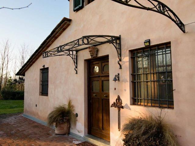 Rustico in vendita a San Colombano, Capannori