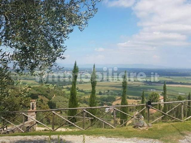 Rustico in vendita a Castelvecchio di Compito, Capannori