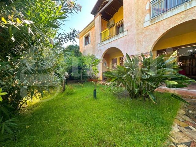 Rustico in vendita a Residenza del Sole, Capoterra