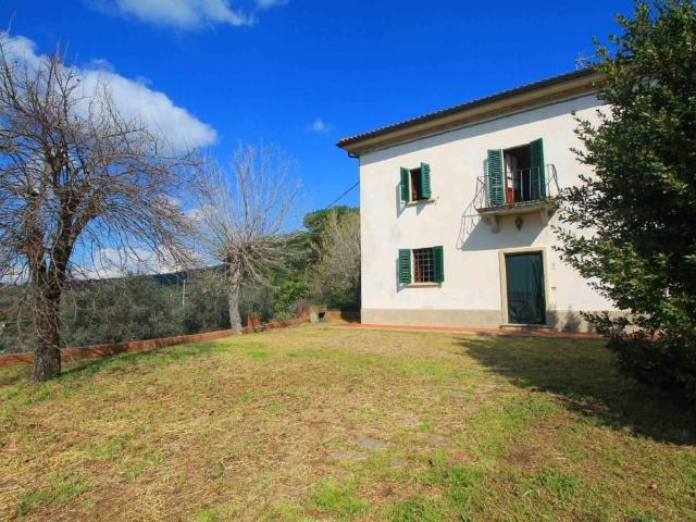 Rustico in vendita a Unione dei Comuni Circondario dell'Empolese Valdelsa, Capraia