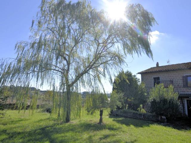 Rustico in vendita a Capranica, Lazio