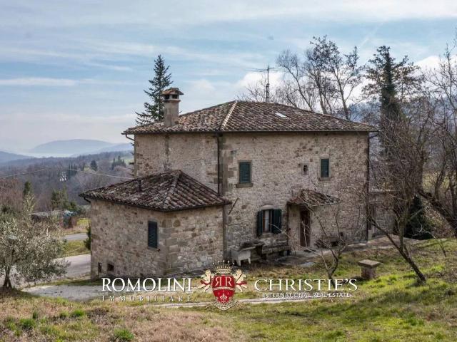 Rustico in vendita a Caprese Michelangelo, Toscana