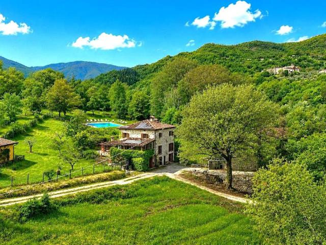 Rustico in vendita a Caprese Michelangelo, Toscana