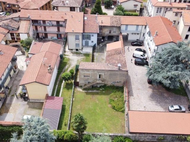 Rustico in vendita a Capriate, Capriate San Gervasio