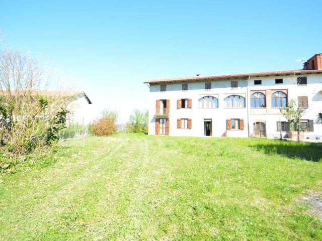 Rustico in vendita a Piemonte, Asti