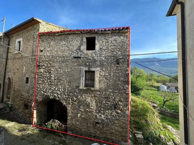 Rustico in vendita a Caramanico Terme, Abruzzo