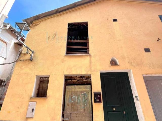 Rustico in vendita a Caravonica, Liguria