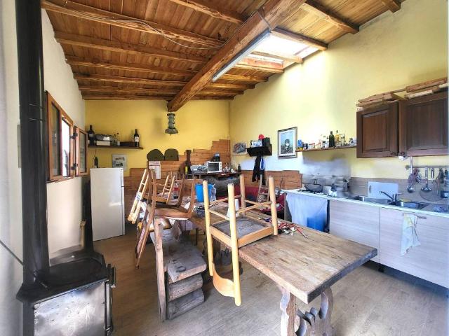 Rustico in vendita a Carbognano, Lazio