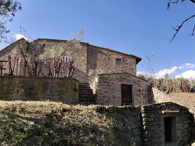 Rustico in vendita a La Serra, Carmignano
