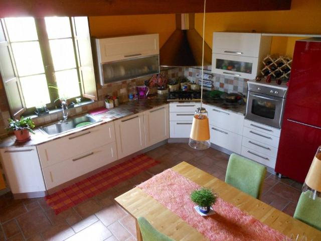 Rustico in vendita a Carmignano, Seano
