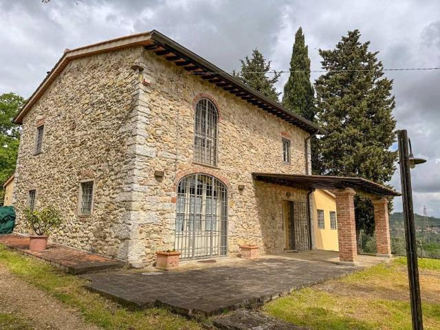 Rustico in vendita a La Serra, Carmignano