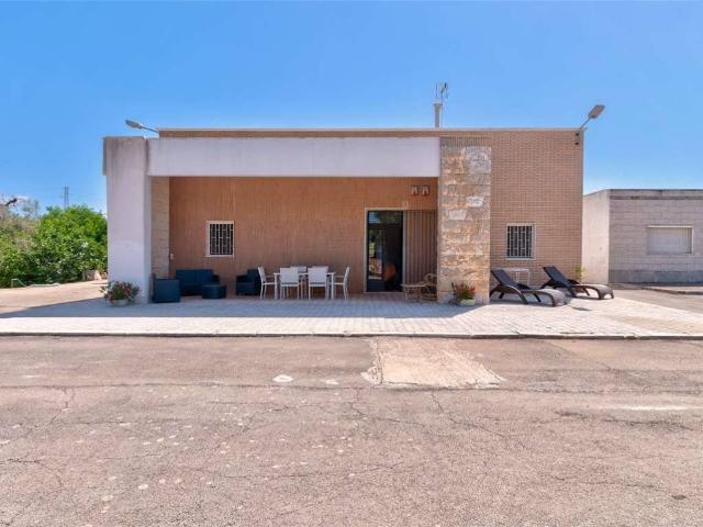 Rustico in vendita a Puglia, Brindisi