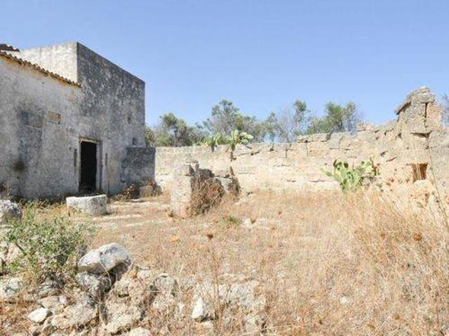 Rustico in vendita a Carovigno, Brindisi