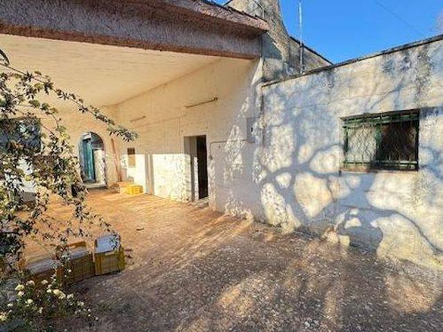 Rustico in vendita a Contrada Spierti, Puglia