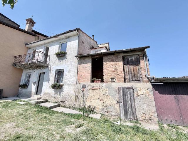 Rustico in vendita a Carpaneto Piacentino, Reggio Emilia