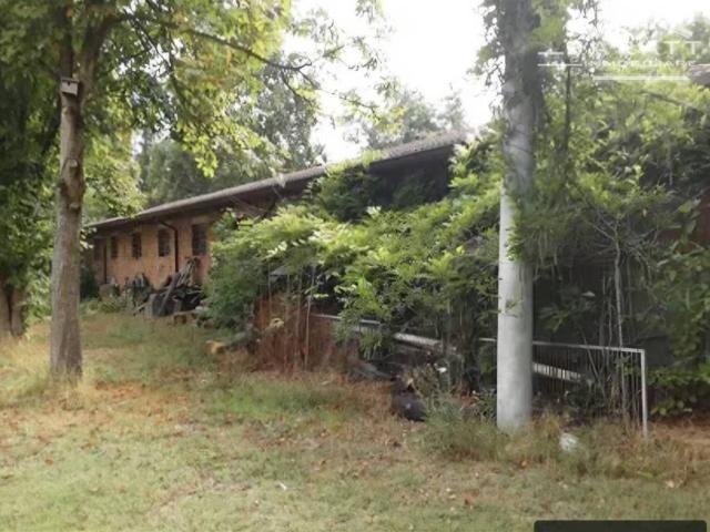 Rustico in vendita a Unione delle Terre d'Argine, Carpi