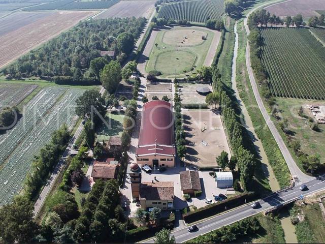 Rustico in vendita a Unione delle Terre d'Argine, Carpi