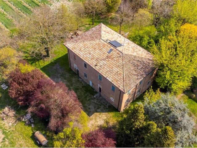 Rustico in vendita a Unione delle Terre d'Argine, Carpi