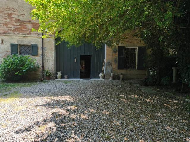 Rustico in vendita a Unione delle Terre d'Argine, Carpi