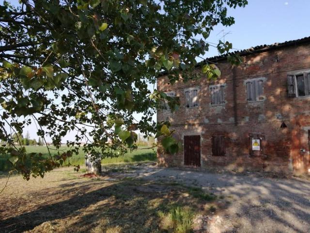 Rustico in vendita a Unione delle Terre d'Argine, Carpi
