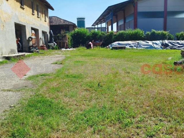 Rustico in vendita a Carpiano, Lombardia