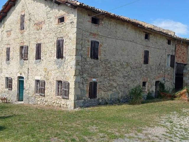 Rustico in vendita a Appennino Reggiano, Re