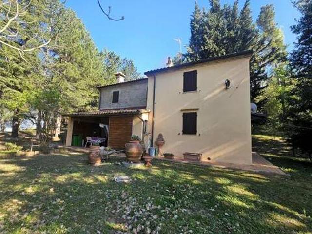 Rustico in vendita a Ripalta, Marche
