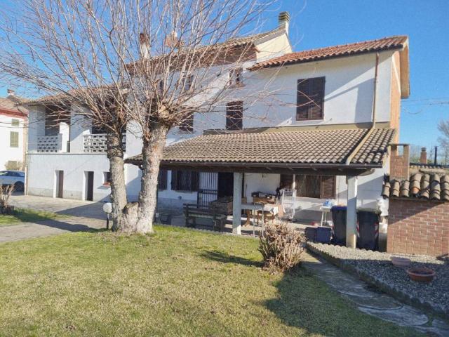 Rustico in vendita a Piemonte, Alessandria