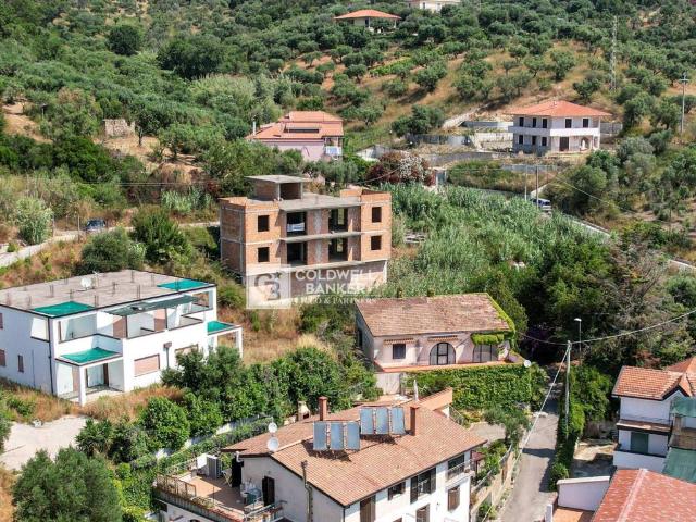 Rustico in vendita a Casal Velino Marina, Campania